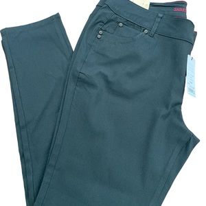 Olive green perfect stretch fit pants ankle length